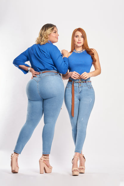 Jean Levanta Cola Azul Cielo Plus Size